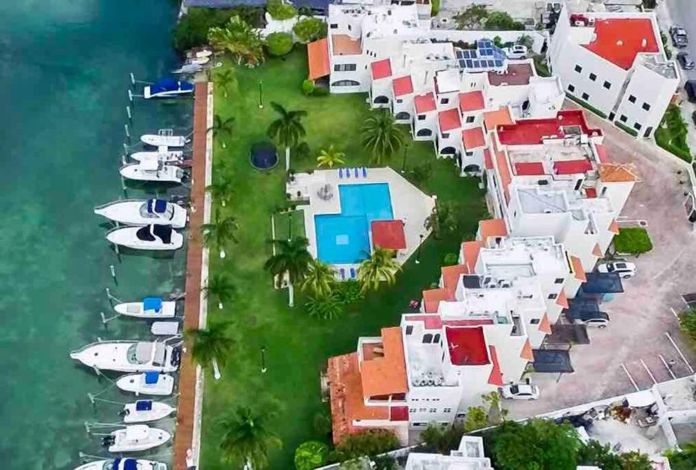 Mexican Lagoon Front By Casa Paraiso Pousada Cancún
